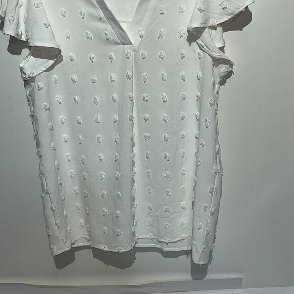 Fantaslook Women's White Swiss Dot V-Neck Flutter Short Sleeve Blouse Size Small - Picture 2 of 9